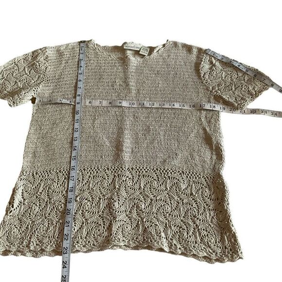 Signature Expressions Top Tan Ivory Crochet Short Sleeve Blouse Size Small - Picture 5 of 10